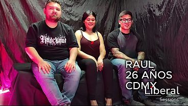 HOTWIFE CULONA ES FOLLADA FRENTE A SU ESPOSO