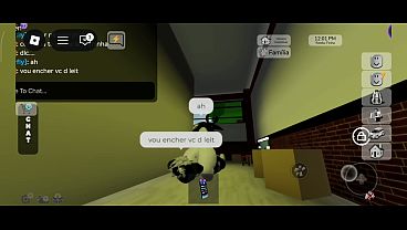 Priminha veio me provocar na brincadeira e acabei comendo no Brookhaven