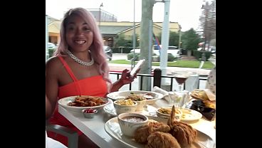 Str8rich and fijii downtown Houston having lunch in the city