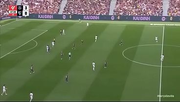 BARCELONA tom&oacute_ venganza y aplast&oacute_ al SEVILLA 5-2 con HAT-TRICK de RAPHINHA