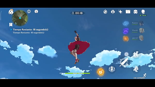 Noelle volando en el aire para ver su lindo tracero