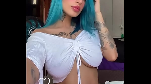 Tati zaqui peitos