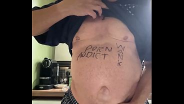 Couldn&rsquo_t resist a little cock flash