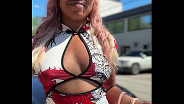 Str8rich walk out to fijii looking amazing