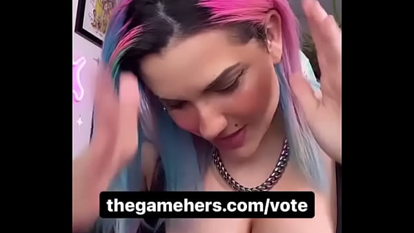 Twitch thot Natalie Casanova TheZombieUnicorn presses big busty tits against table