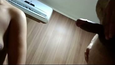 Despedida de solteiro corno chamou 2 amigos pra comer sua mulher