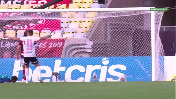 Flamengo tomando d. pro S&atilde_o Paulo em casa