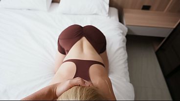 Blonde fucked workout trainer and drank his protein shake