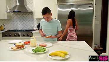 Bitchy Isa Bella Sucks Stepbro Deepthroat Then Begs &quot_Cum On My Face&quot_ After Rough Doggy