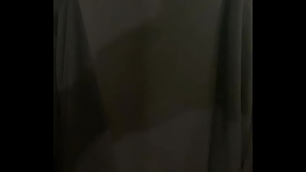 MA BEURETTE CHERCHE UNE GROSSE BITE