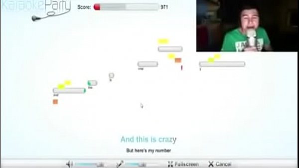 Willy cantando call me maybe