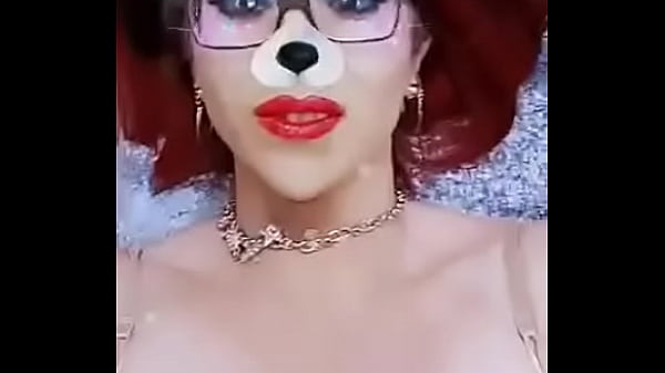 Gatita travesti traviesa