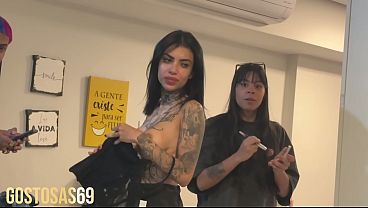 Ningu&eacute_m imaginava que essa viagem de amigos terminaria ASSIM