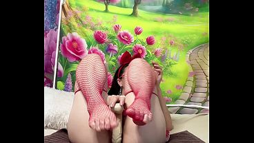 laying back show pussy nice
